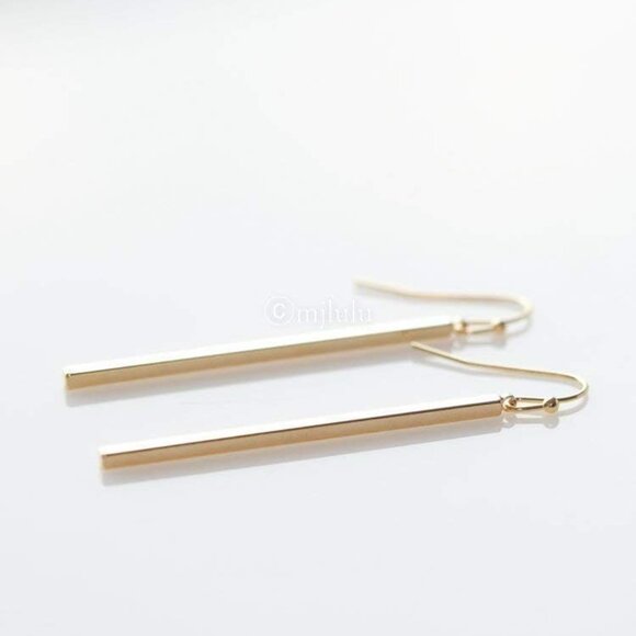 Minimalist 14K Gold Plated Long Vertical Bar Drop Earrings - Picture 5 of 6